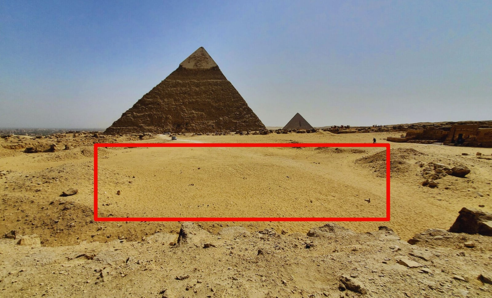 Archaeologists Discover Mysterious Anomaly Near Pyramids Linked to Ancient Portal
