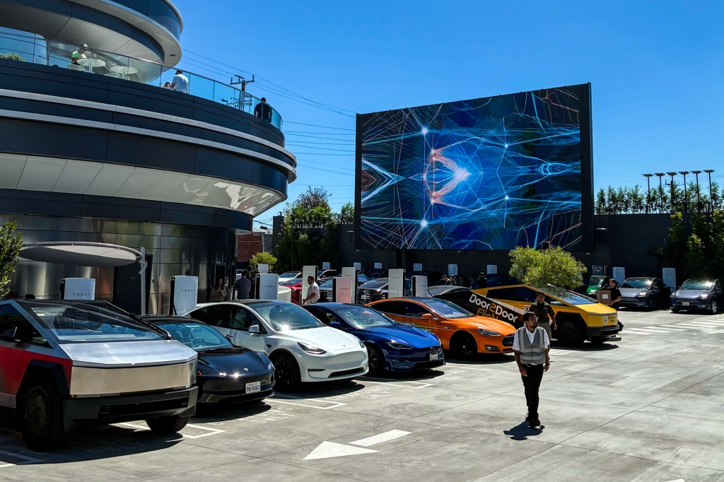 The Tesla Diner