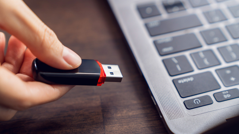 5 Ways to Block Unauthorized Access to Your USB Drive